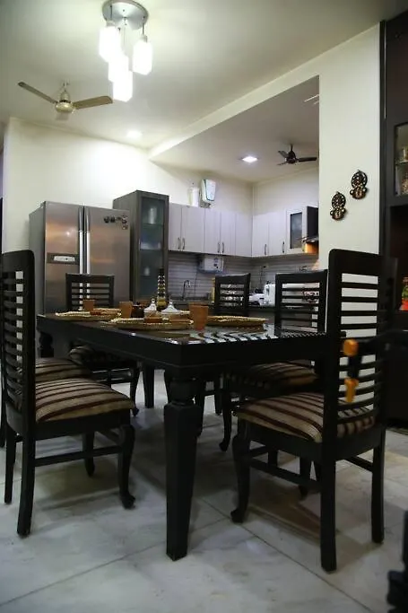 Villa 21 Agra Agra  Oda ve Kahvaltı